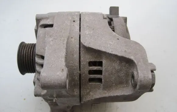 BMW 5 F10 F11 Generator/alternator 7646814