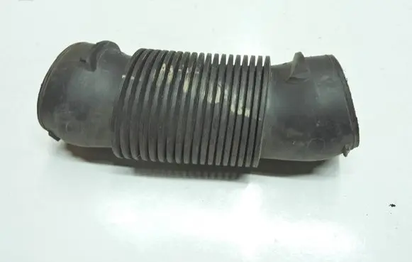 Citroen DS3 Air intake duct part 9684577280