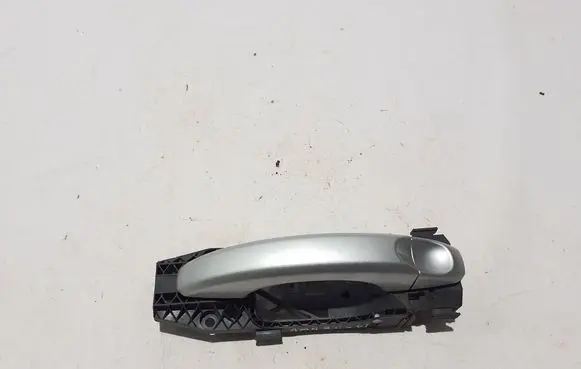 Volkswagen Amarok Front door exterior handle
