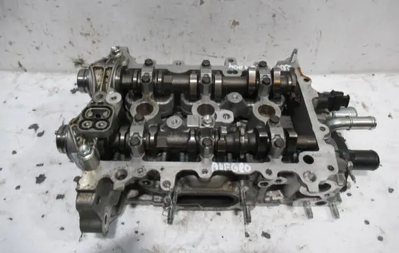 Peugeot 108 Engine head 20F25Y64804