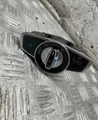 Mercedes-Benz E AMG W213 Light switch A2229055508 10137012