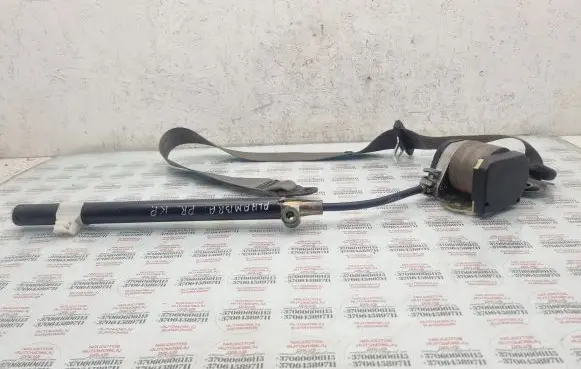 Seat Alhambra (Mk1) Front seatbelt 7M0857705C