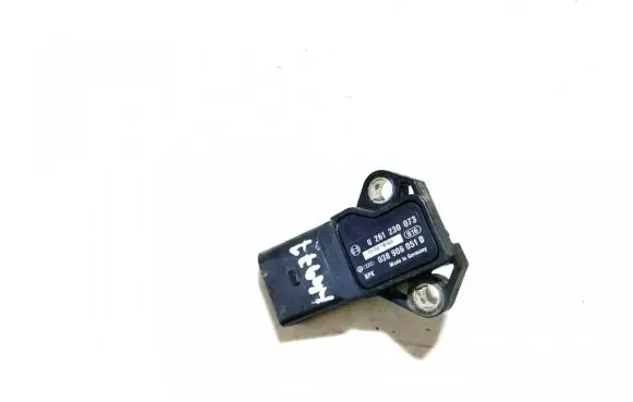 Audi TT Mk1 Air pressure sensor 0261230073 038906051d