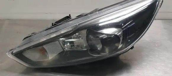 Ford Focus Headlight/headlamp F1EB13D155CG