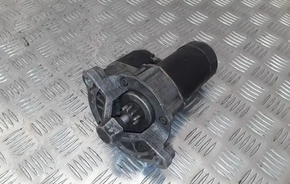 Peugeot 406 Starter motor D6RA