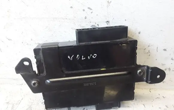 Volvo XC90 Seat control module 30739042 04W52T