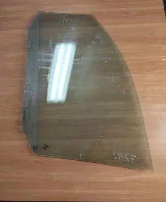 Volkswagen Caddy Rear door window glass 43R001057 E000184 DOT27M235AS2
