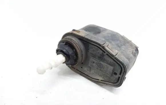 Volkswagen Golf III Headlight level adjustment motor 1H0941295