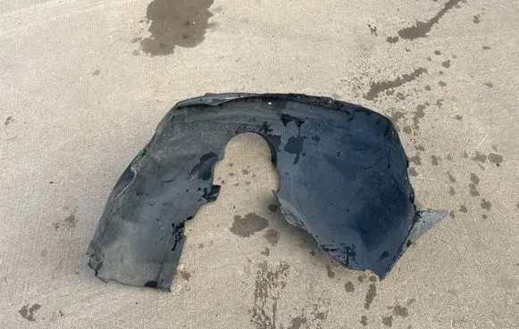 Volvo XC40 Front wheel arch liner splash guards 32241406 M0N7A