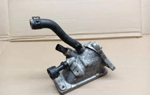 Audi A4 S4 B9 Throttle valve 04L128637B