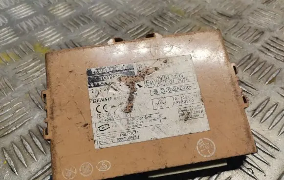 Lexus IS 220D-250-350 Keyless (KESSY) go control unit/module 