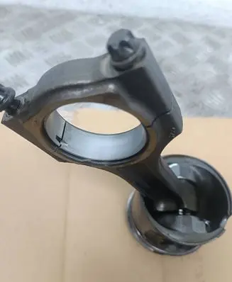 BMW 1 E81 E87 Piston with connecting rod