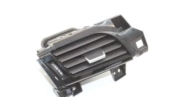 Nissan X-Trail T33 Dashboard air vent grill cover trim 687616RA0A