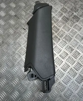 Porsche Macan (95B) (C) pillar trim 95B867287