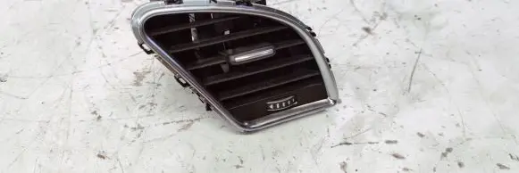 Audi A4 S4 B8 8K Dashboard side air vent grill/cover trim 8T2820902