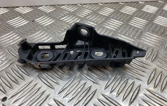 Volkswagen PASSAT B8 Front bumper mounting bracket 3G0807049