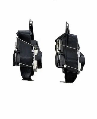 Volkswagen PASSAT B8 Set of seat belts