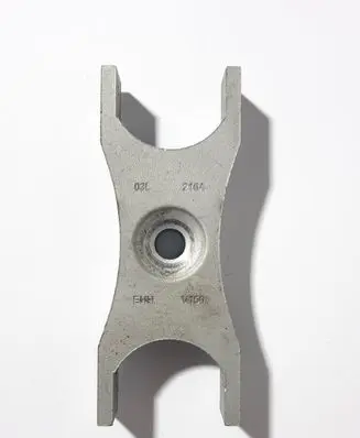 Audi A6 S6 C7 4G Fuel Injector clamp holder 03L216A
