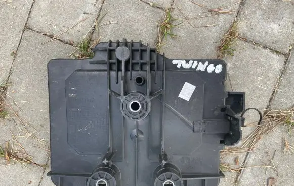 Renault Twingo III Battery box tray 