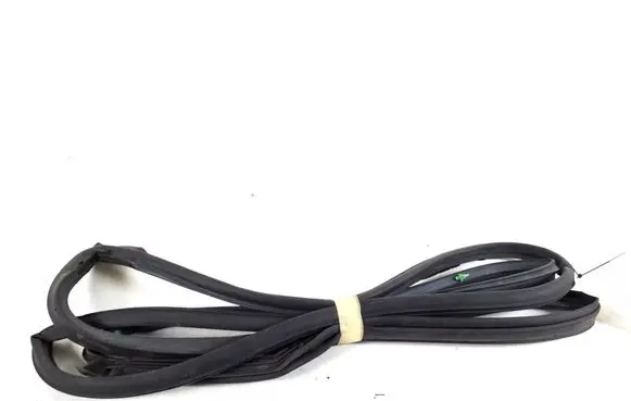 Front door rubber seal