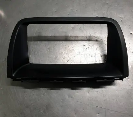 Radio/GPS head unit trim