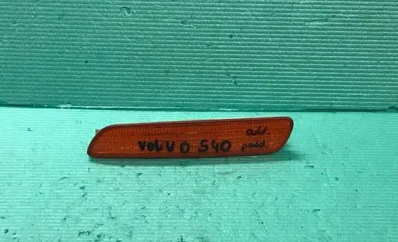 Volvo S40, V40 Front indicator light 30896799