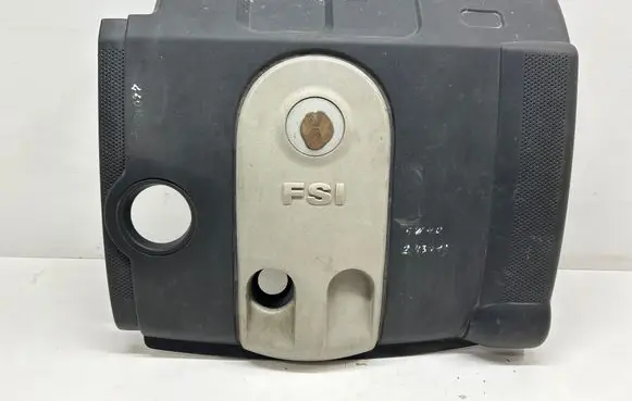 Volkswagen Golf Plus Engine cover (trim) 03C129607N 4608385916