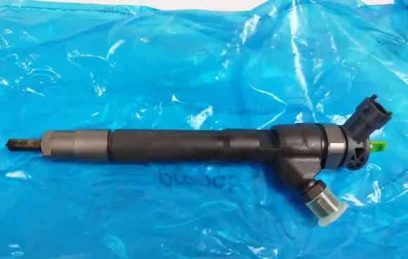 Opel Vivaro Fuel injector 6000616680