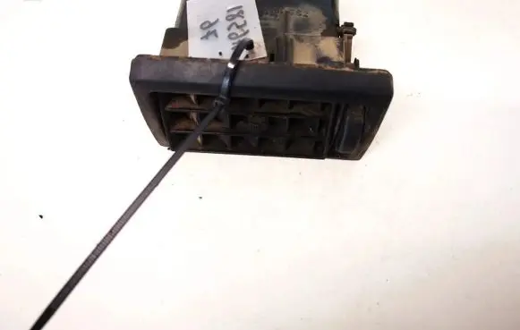 Volkswagen Golf II Dash center air vent grill 191819701b