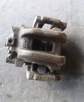 BMW 4 F32 F33 Rear brake caliper W09067 147U