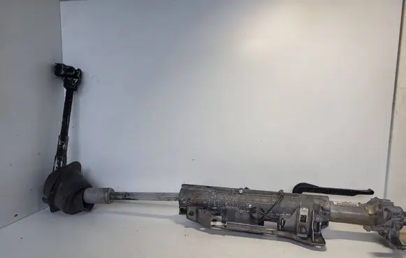 BMW 3 E90 E91 Steering wheel axle 678689