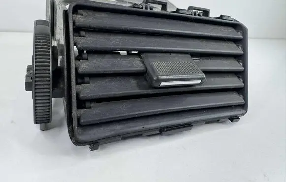 Chrysler Pacifica Dashboard side air vent grill/cover trim HGS1