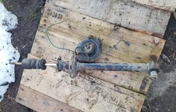 Audi A4 S4 B5 8D Rear shock absorber/damper