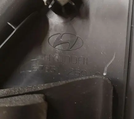 Hyundai Santa Fe Front door high frequency speaker 876512B010