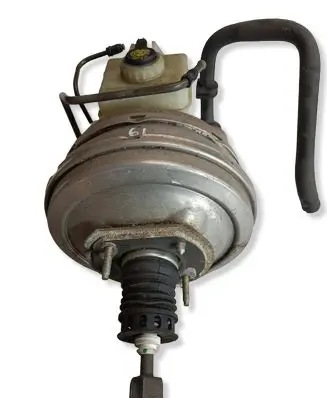 BMW 5 E60 E61 Brake booster 324807455