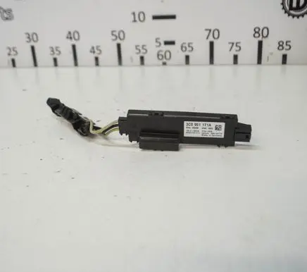 Volkswagen PASSAT B7 USA Alarm movement detector/sensor 3C0951171A