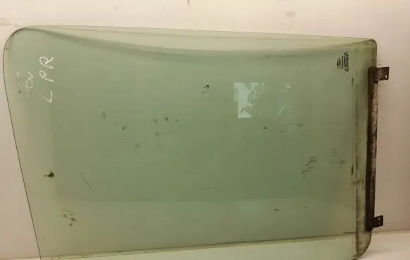 Ford Transit Front door window glass four-door 43R007023
