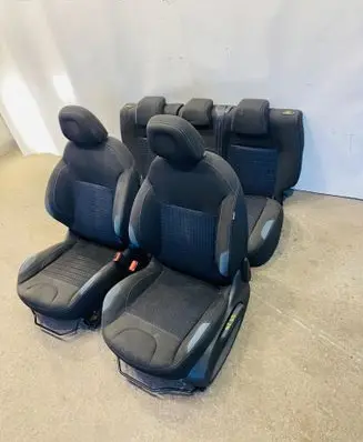 Peugeot 208 I Seat set 