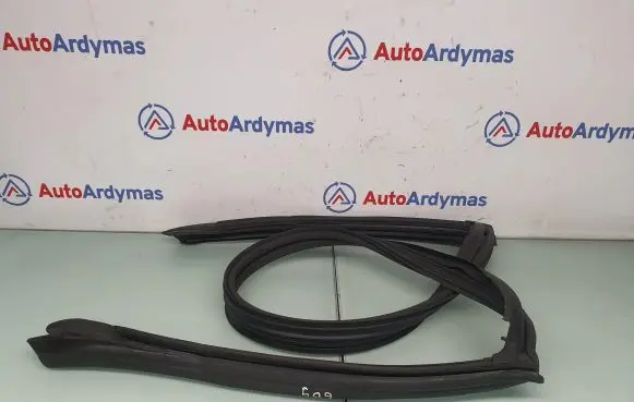 BMW Z4 E85 E86 Windshield trim 7023969 51717023969