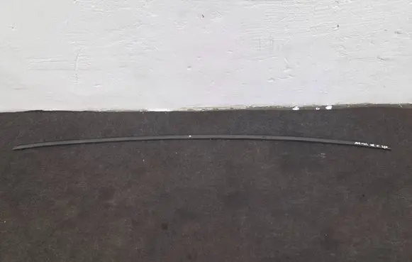 Toyota Avensis T250 Roof trim bar molding cover
