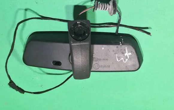 BMW X3 E83 Rear view mirror (interior) 010588
