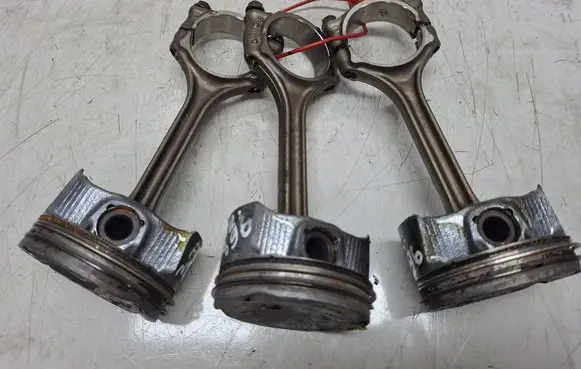 Opel Astra K Piston with connecting rod S27635849 LIH F12SHR