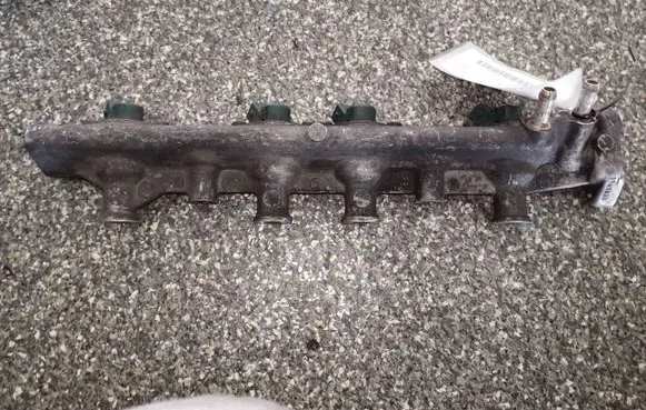 Renault Laguna I Fuel injectors set 