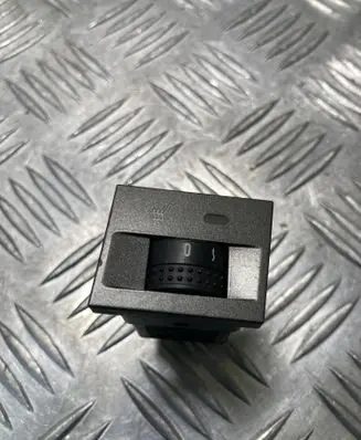 Opel Vectra C Seat heating switch 13138252