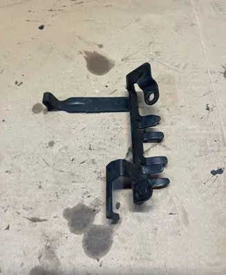 Peugeot 308 Other engine bay part 9686188780