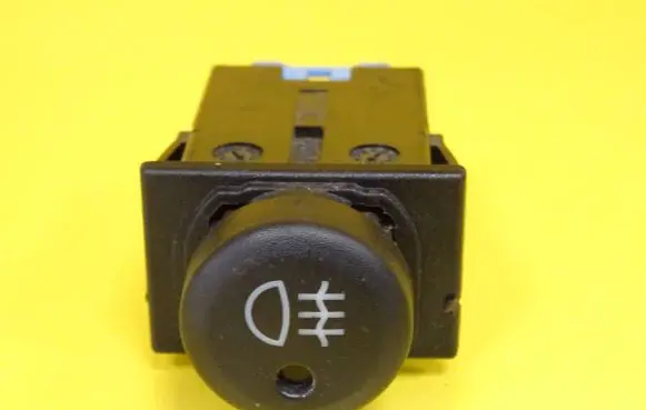 Suzuki Liana Fog light switch 