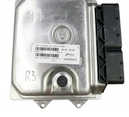 Fiat 500 Engine control unit/module 51910522 8GSFHR