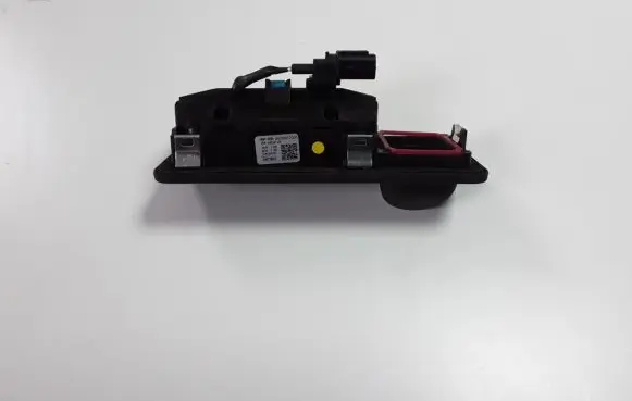 Tailgate opening switch