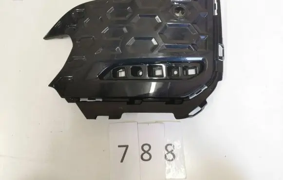 BMW 2 F45 Front fog light trim/grill 99125310 8080936 STP30044
