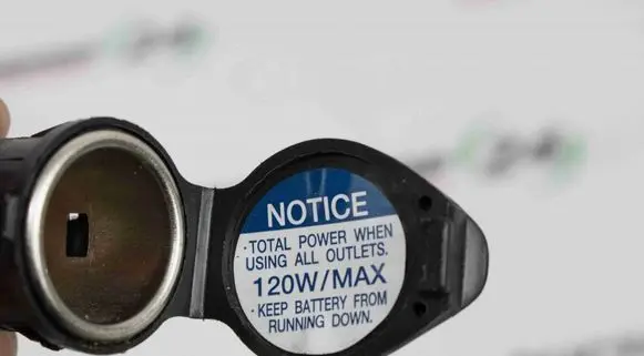 Lexus RX 300 12 V Socket (front) 